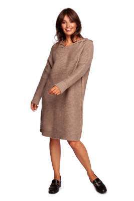 swetrowa sukienka z kapturem - jasnobrązowa